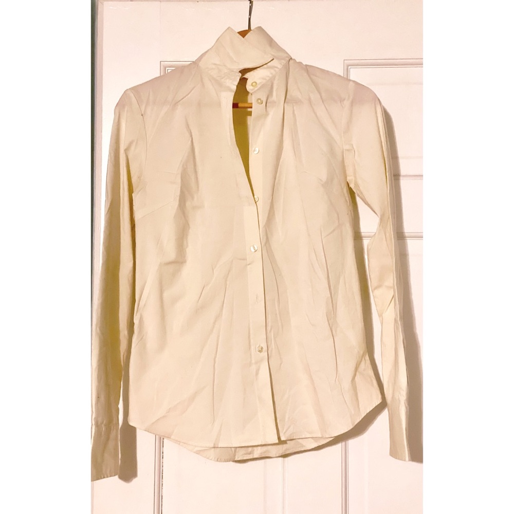 UNIQLO Buttoned Down Shirt